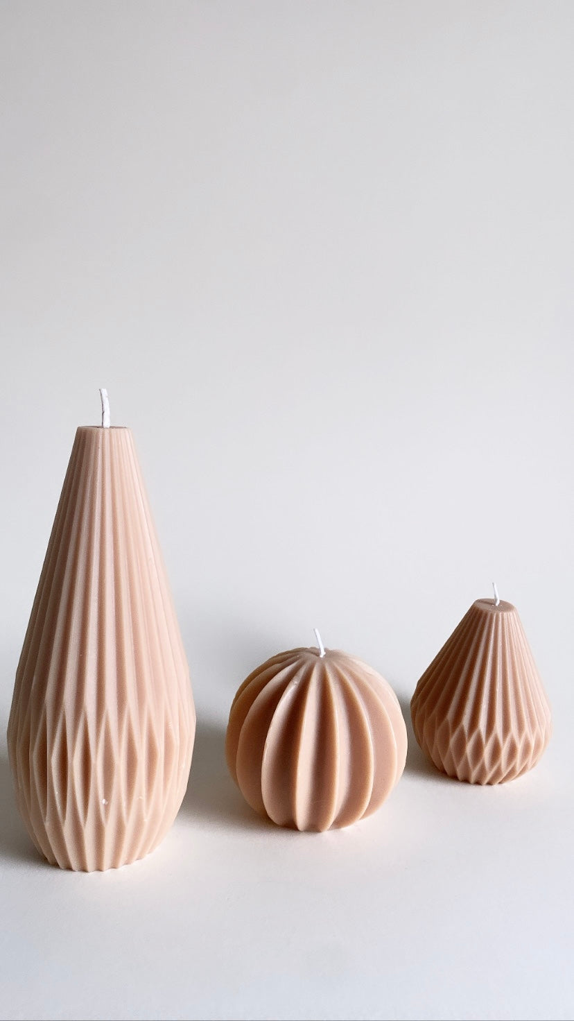 Nude Lantern Trio