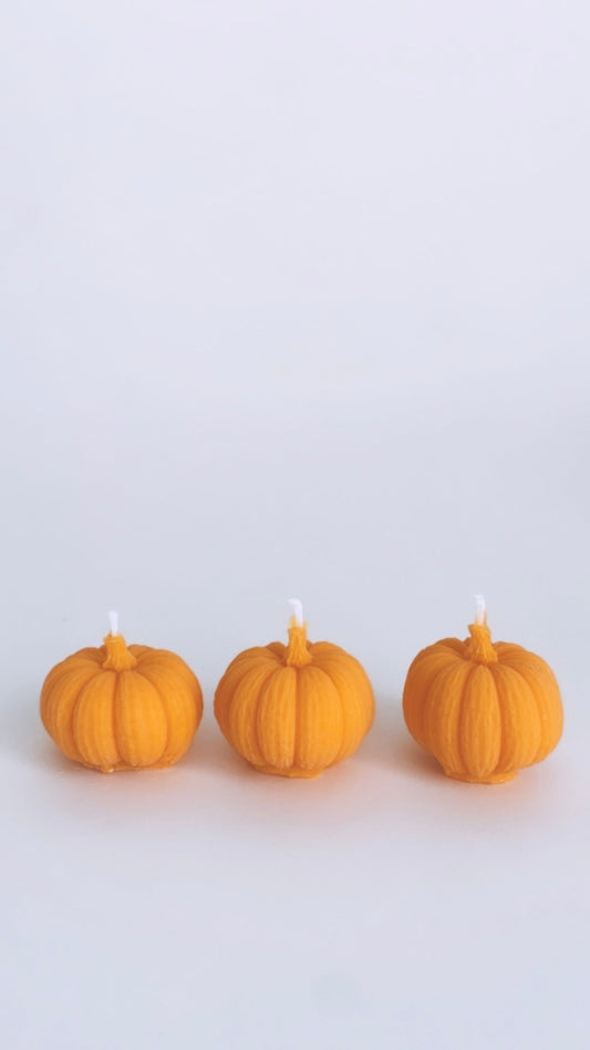 Mini Pumpkin Candles