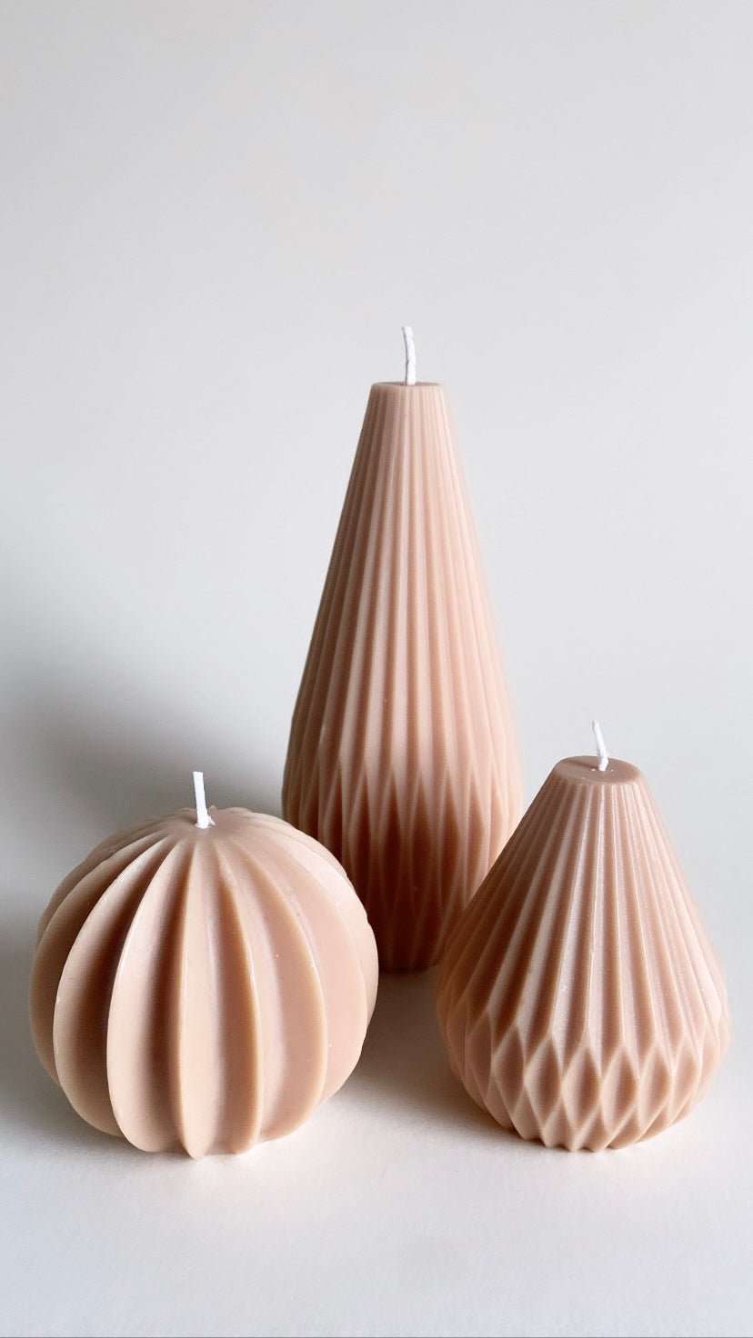 Nude Lantern Trio
