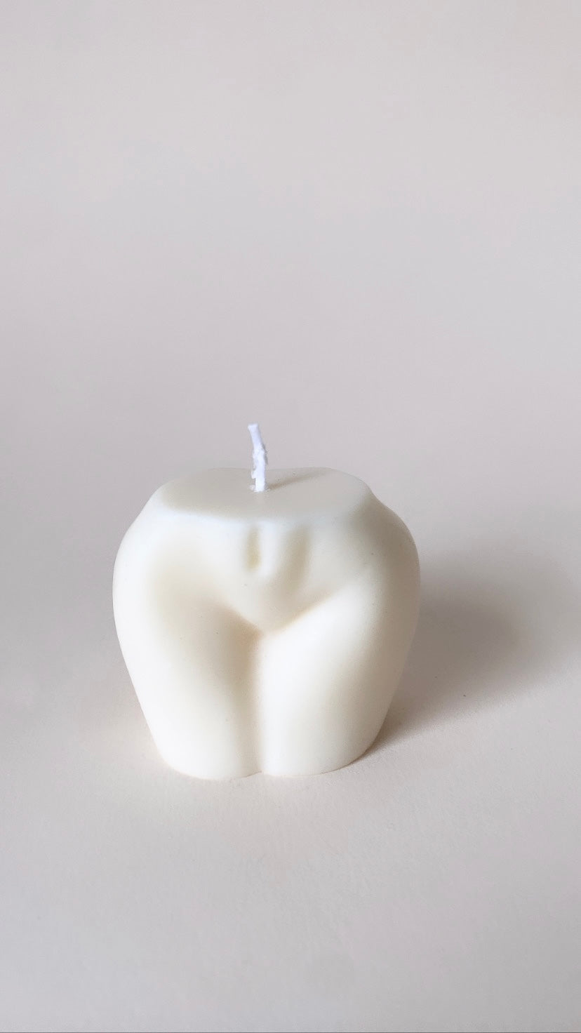 White Peachy Bum Candle