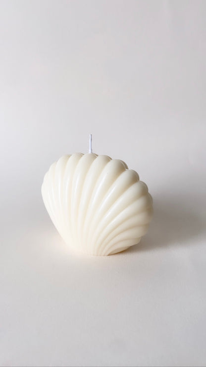 White Large Shell Candle
