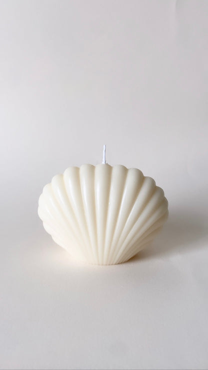 White Large Shell Candle